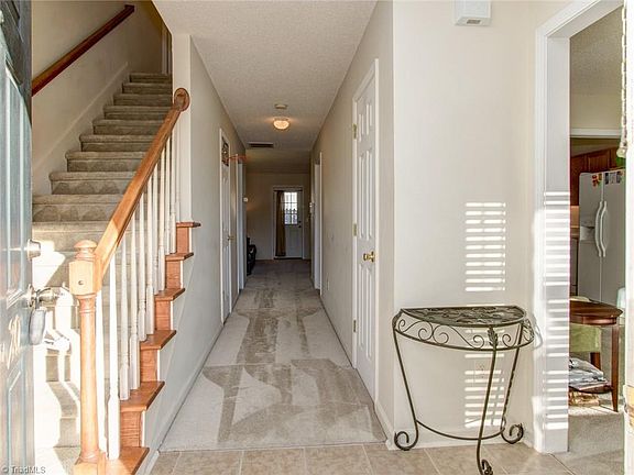 3rd image of 803 Remount Ct Unit 20