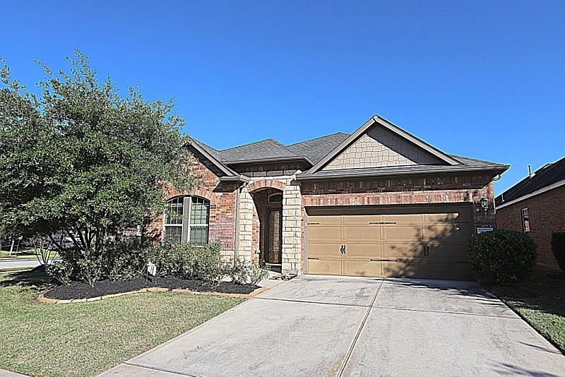 1st image of 19330 Dockside Hill Ln