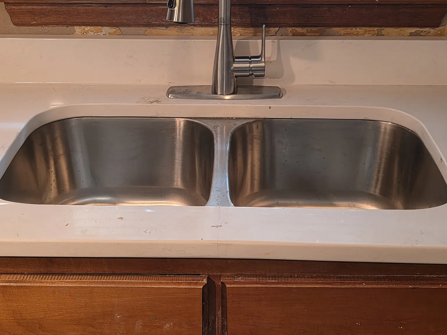 3 bed, 1200 sqft, $1,950 — Photo 4