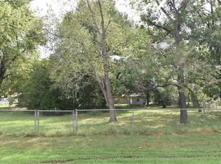 105394 S 4718th Rd, Muldrow, OK 74948