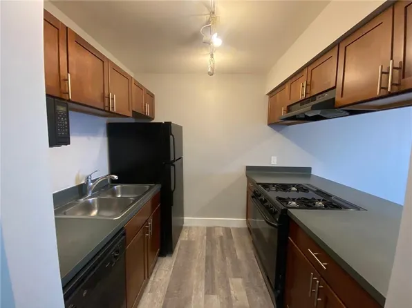 600 E 8th St, Kansas City, MO