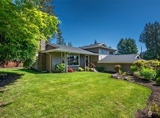 510 NW 201st Ct, Shoreline, WA 98177