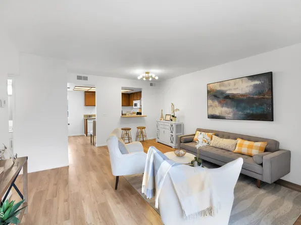 15125 Nordhoff St Unit 14, North Hills, CA 91343