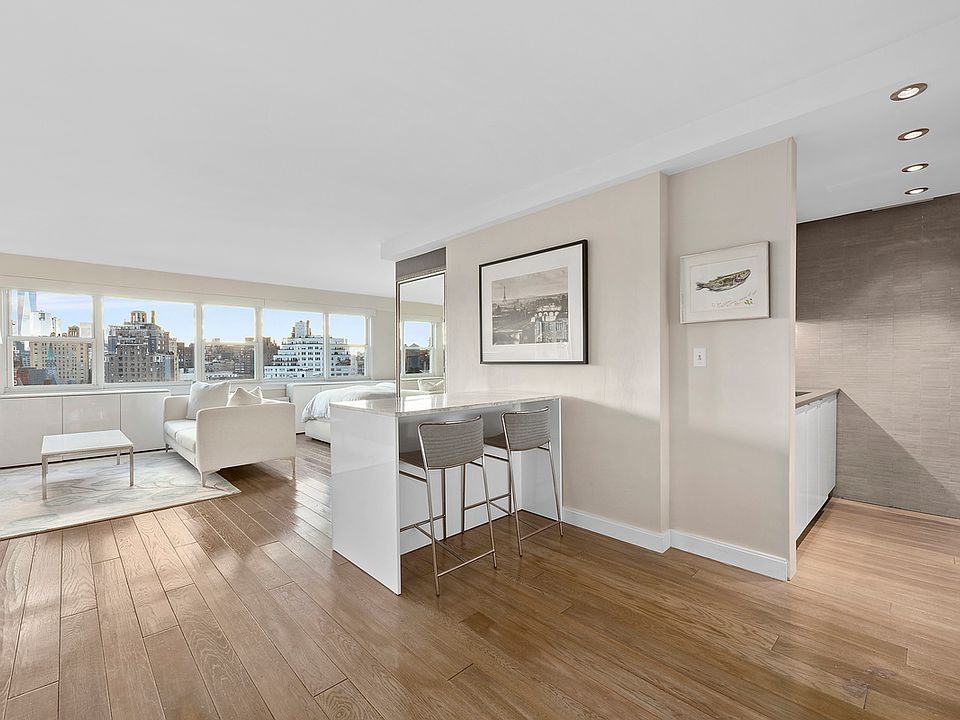 1st image of 101 W 12th St APT 11T
