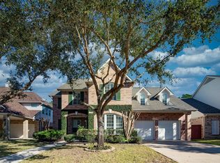 5718 Ballina Canyon Ln, Houston, TX 77041
