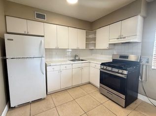 4300 SW 67th Ave APT 50, Miami, FL 33155