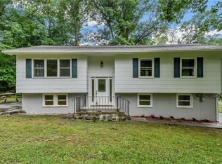 70 Alexander Rd, Monroe, NY 10950