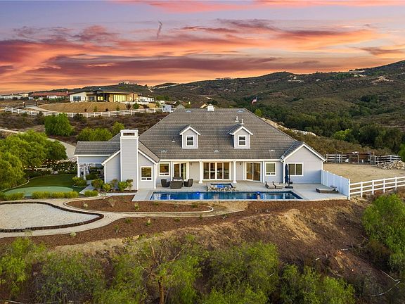 3rd image of 40267 Scanlon Rd