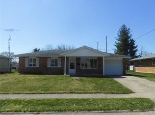 1527 Arrowhead Trl, Xenia, OH 45385