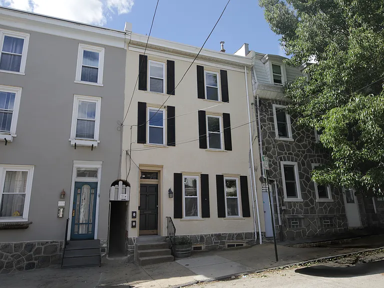 116 Seville St #1 — Photo 1