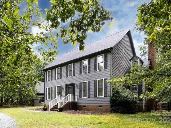 6511 Buggy Whip Ln, Waxhaw, NC 28173