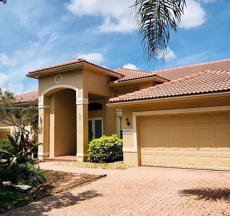 1st image of 10337 NW 53rd Ct