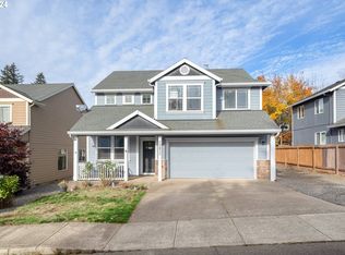 39833 Evans St, Sandy, OR 97055