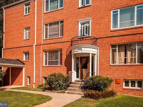2nd image of 10409 Montrose Ave #10409