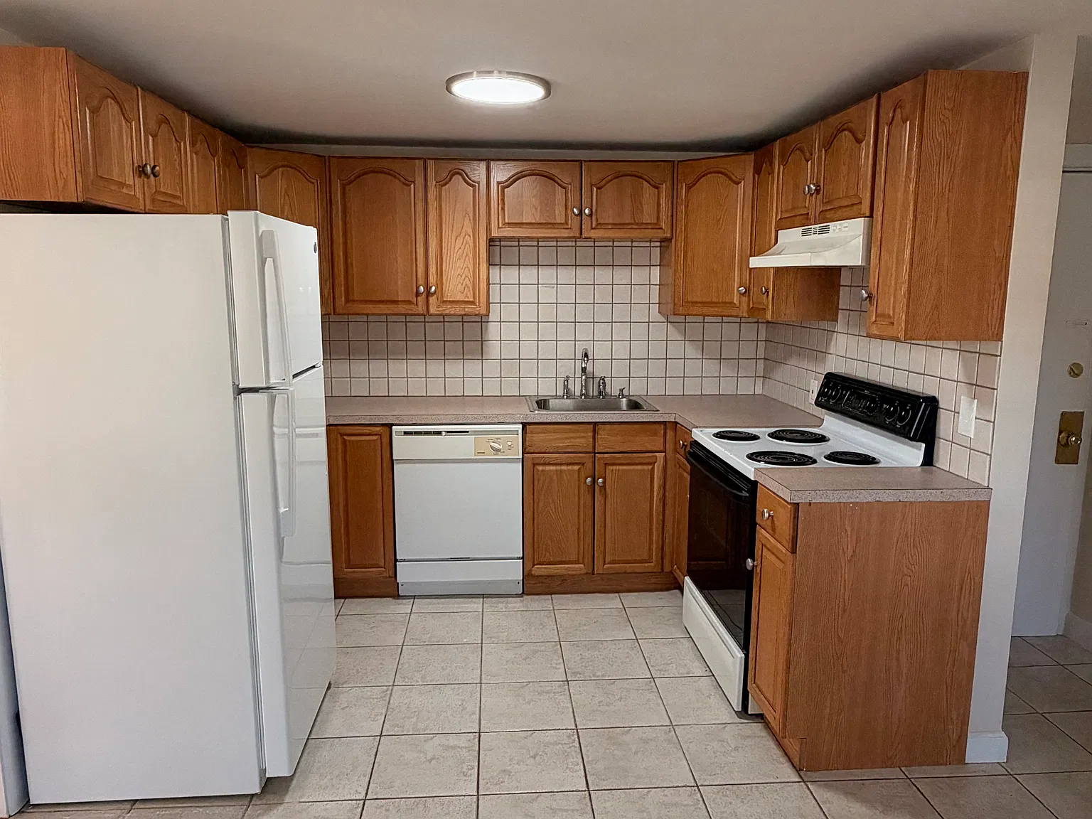 1 bed, 675 sqft, $2,100 — Photo 1