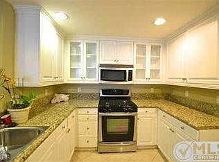 4th image of 243 Riverdale Ct APT 421