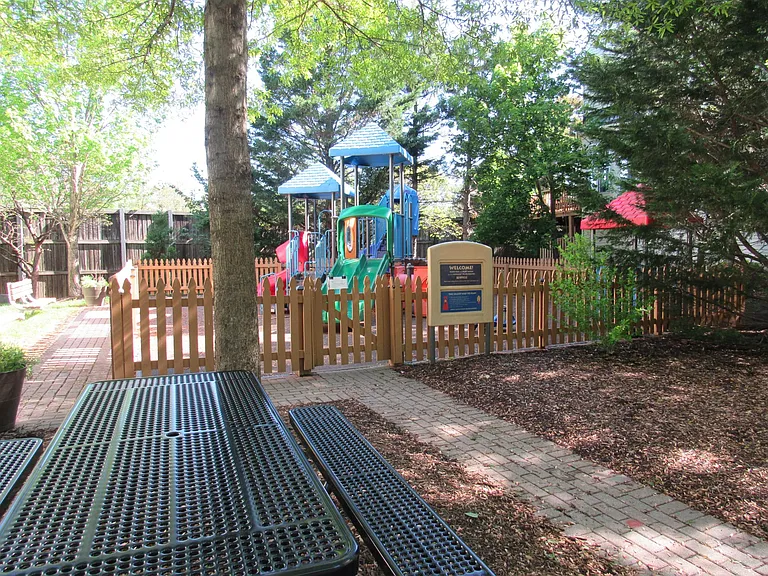 3848 Dominion Mill Dr — Photo 47