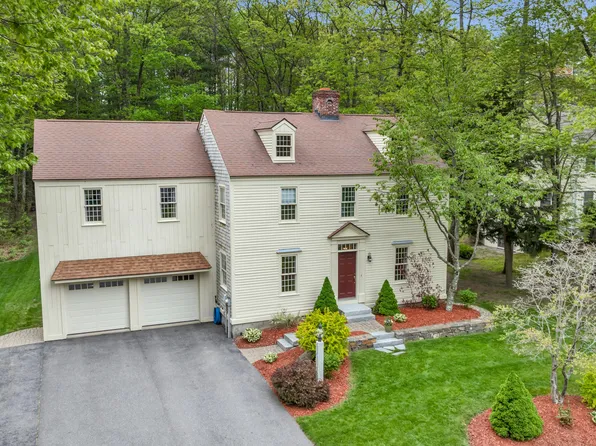 5 Lillian Way, Scarborough, ME 04074