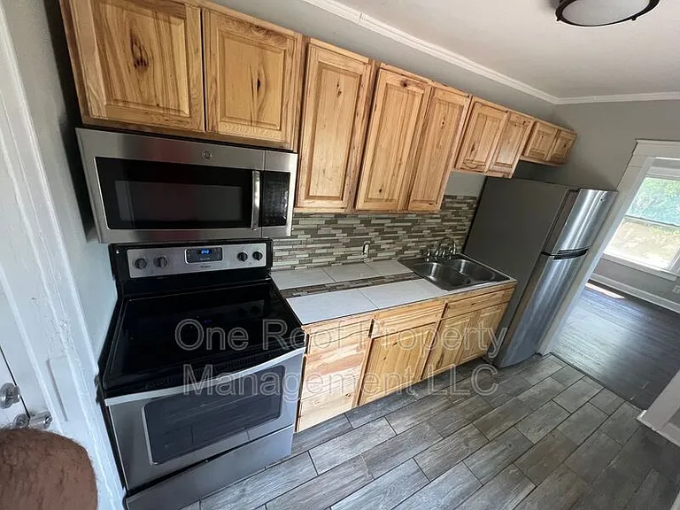 2450 Benton Blvd #B — Photo 1