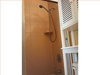 5th image of 2301 Samaritan Dr APT 2