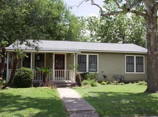 1200 Alegria Rd #1, Austin, TX 78757