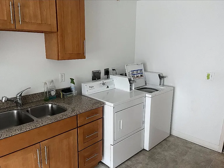 4536 16th Ave NE #202 — Photo 4