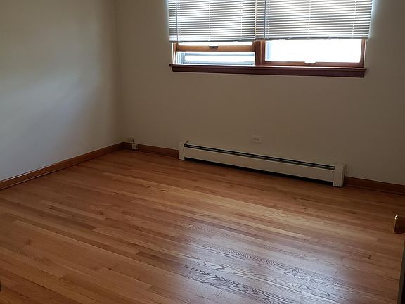 5th image of 4323 Douglas Rd