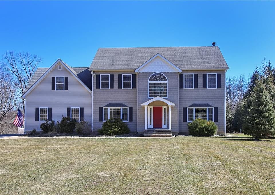 1st image of 60 Warwick Estates Dr
