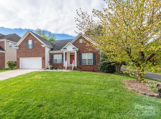 1000 Grayscroft Dr, Waxhaw, NC 28173