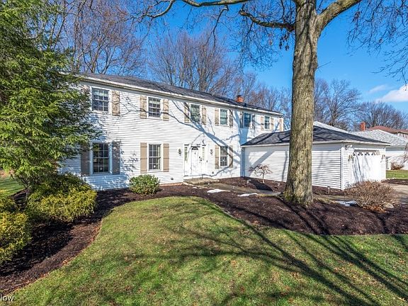 2nd image of 25656 Hidden Acres Dr