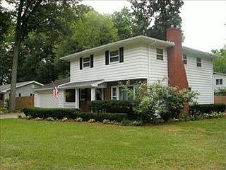 3rd image of 150 Kelwood Ln