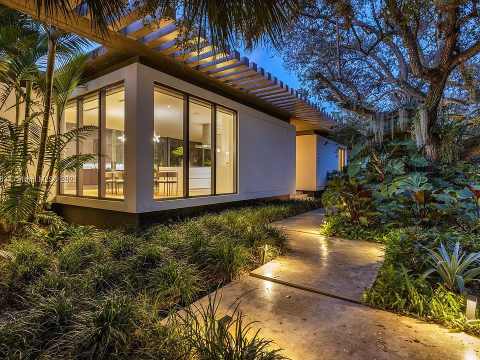 7865 SW 125th St, Pinecrest, FL 33156 | Zillow