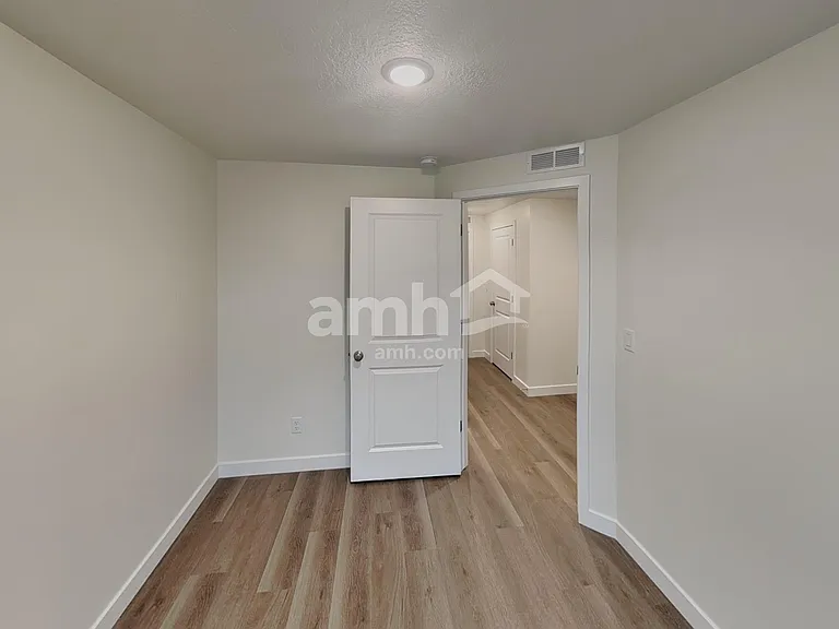 8939 S Franklin John Rd — Photo 20