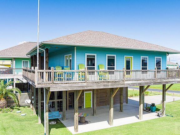 3rd image of 959 Sand Dune Dr
