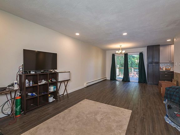 3rd image of 124 Trinidad Dr