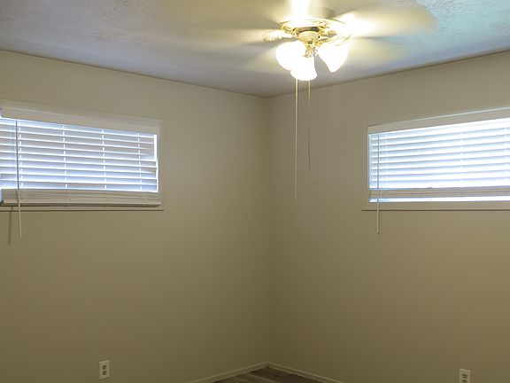 5th image of 2507 Helena Ave