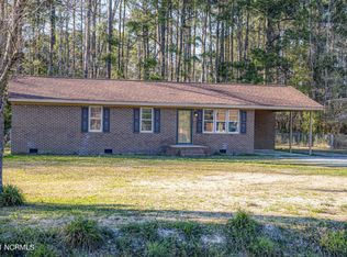 304 Battleground Ave, New Bern, NC 28560