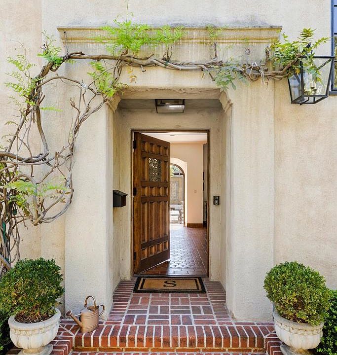 1275 Hillcrest Ave, Pasadena, CA 91106 | Zillow