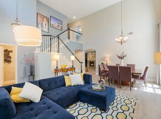 2450 Elden Ave UNIT J, Costa Mesa, CA 92627