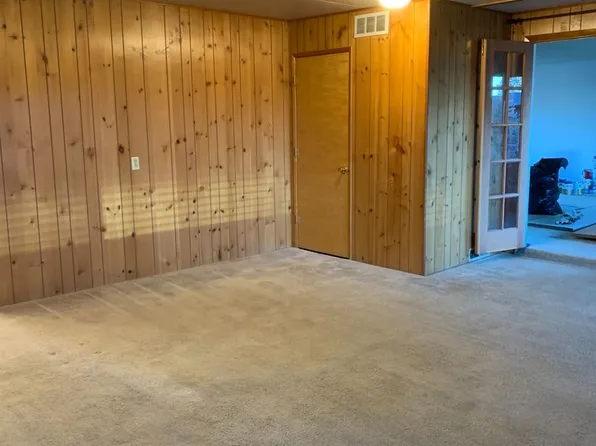 21119 SE Bear Creek Rd, Bend, OR 97702
