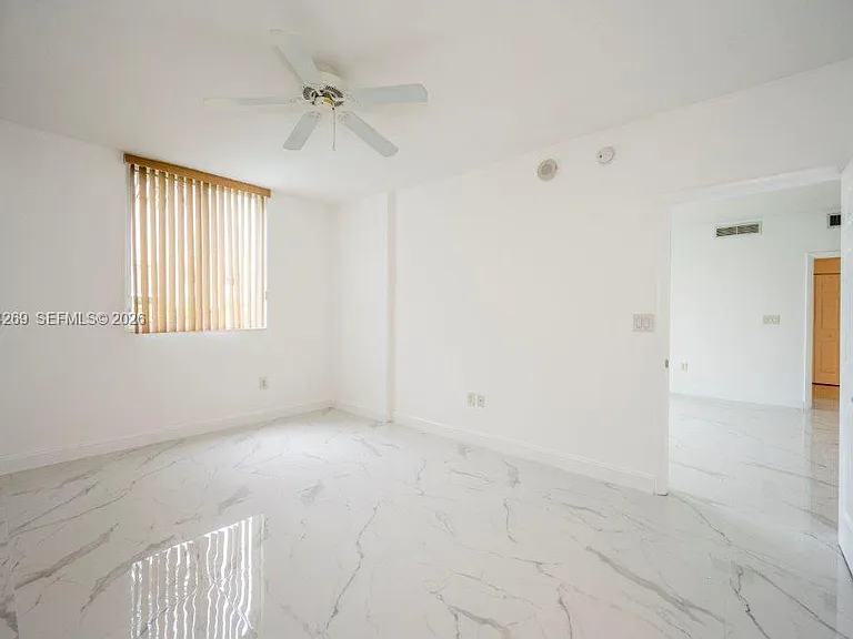 510 NW 84th Ave #520 — Photo 7