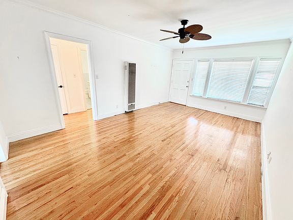 5th image of 6100 Glen Alder St #6104