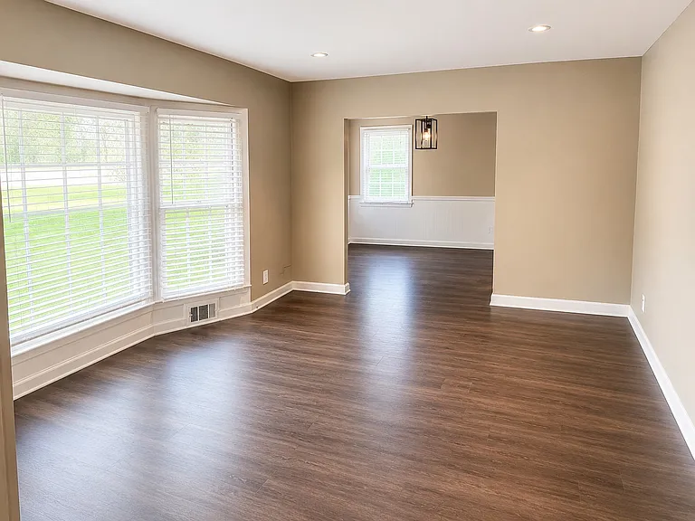 2589 Skyline Dr — Photo 8