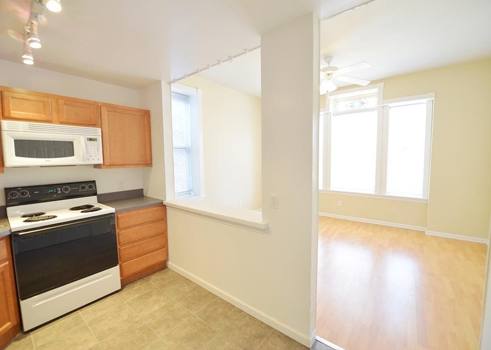 1st image of 2121 S 12th St APT C