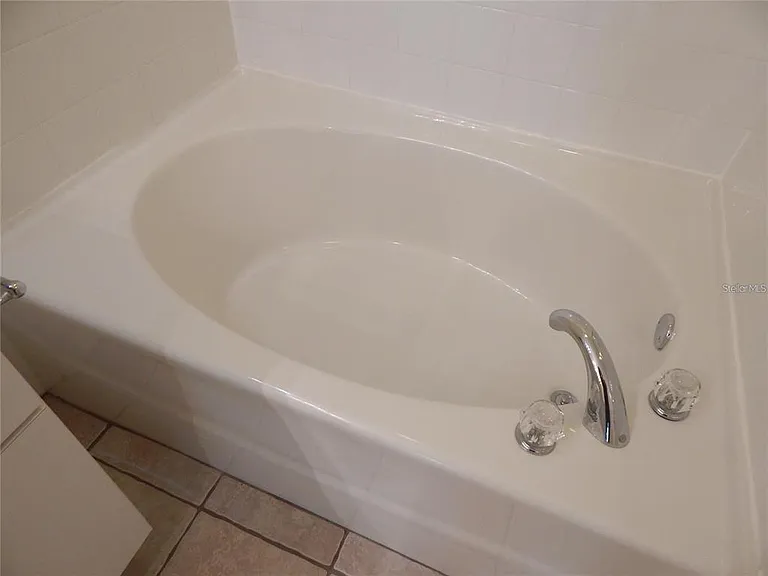 5925 Sandhill Ridge Dr — Photo 22