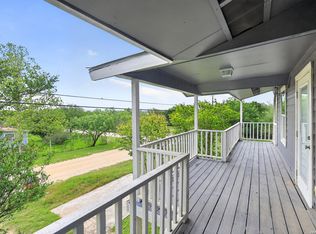 414 MEDINA DR, Bandera, TX 78003