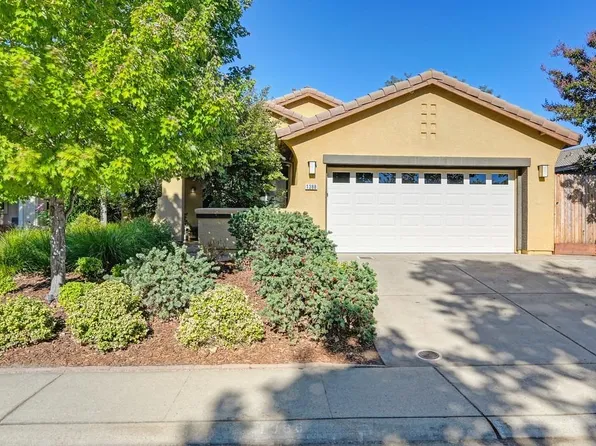 1388 Walden Dr, Folsom, CA 95630