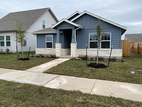 2nd image of 326 Durango Downs Dr