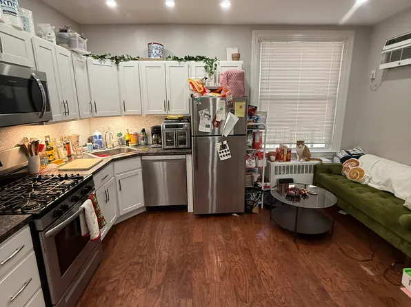 431 Shady Ave APT 2, Pittsburgh, PA 15206