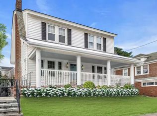 105 5th Ave, Avon By The Sea, NJ 07717
